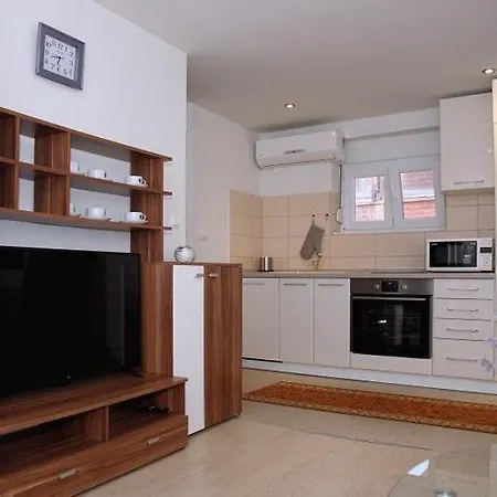 شقة Zadar Beach Apartments زادار