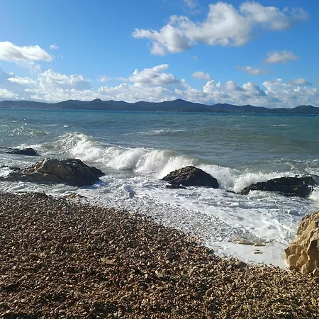 Zadar Beach Apartments זאדאר